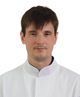 Доткор нашей клиники Демонов Роман Николаевич