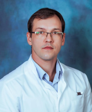 Доткор нашей клиники Селезнёв Игорь Николаевич