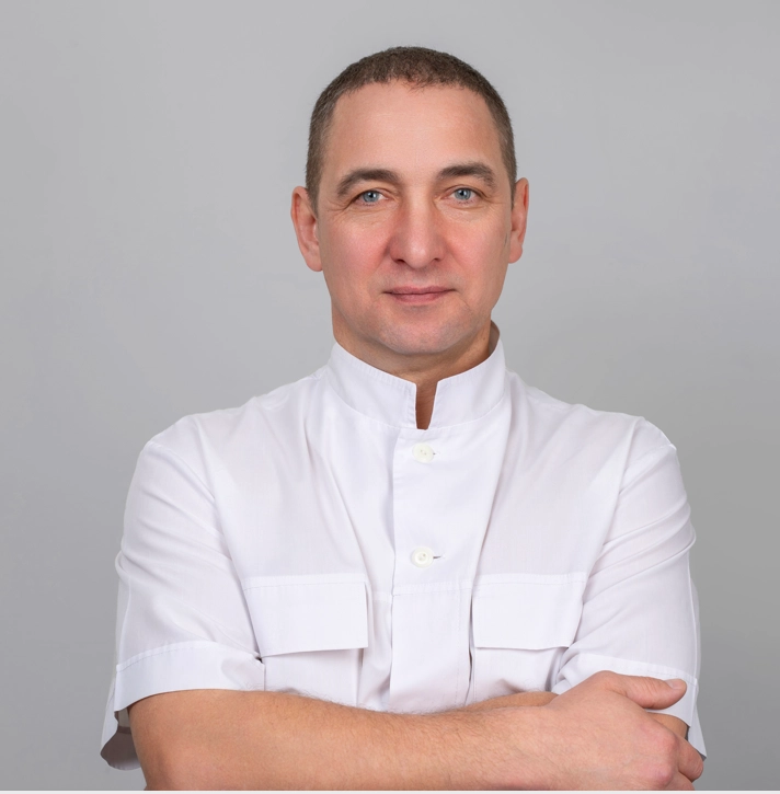 Доткор нашей клиники Ковбас Евгений Алексеевич